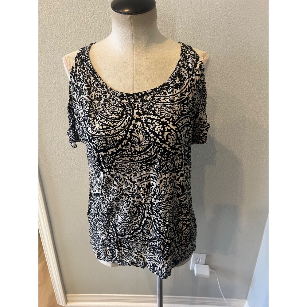 Lucky Brand Y2K 2000s Cold Shoulder Loose Fit M Boho Paisley Split Hem Scoop